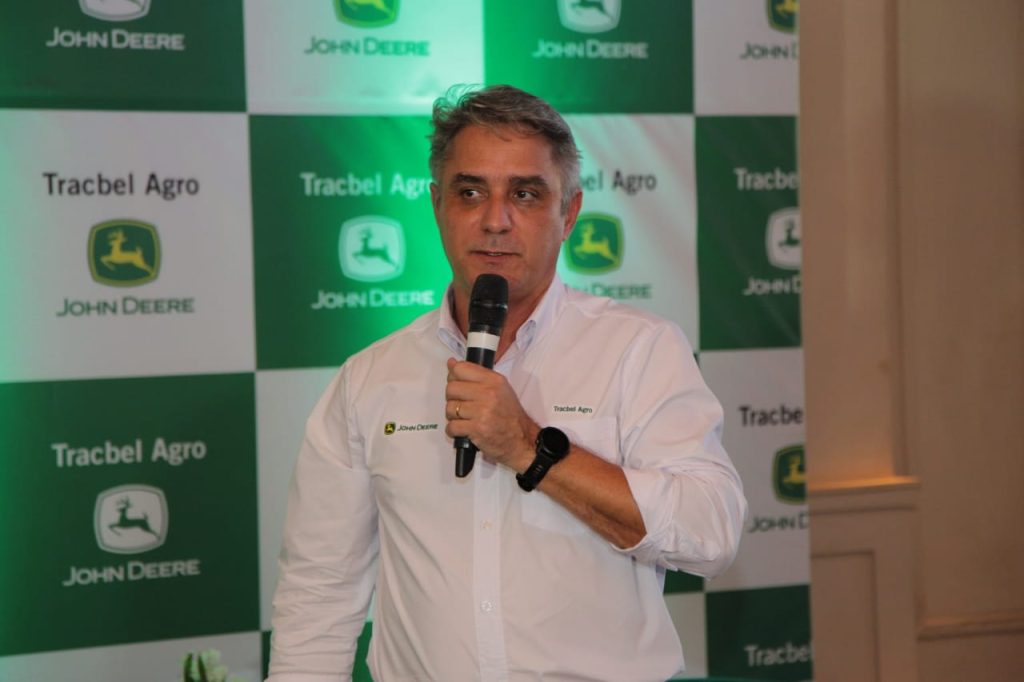 Tracbel Agro assume redes John Deere